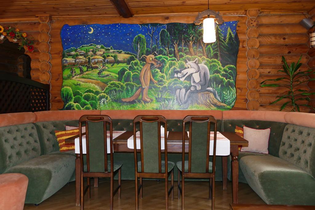Hotel Комплекс Відпочинку Пампушка & Подушка à Burlach'ya Balka Extérieur photo