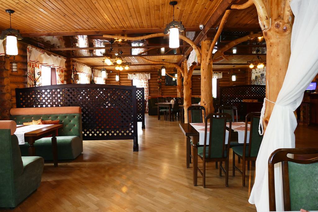 Hotel Комплекс Відпочинку Пампушка & Подушка à Burlach'ya Balka Extérieur photo
