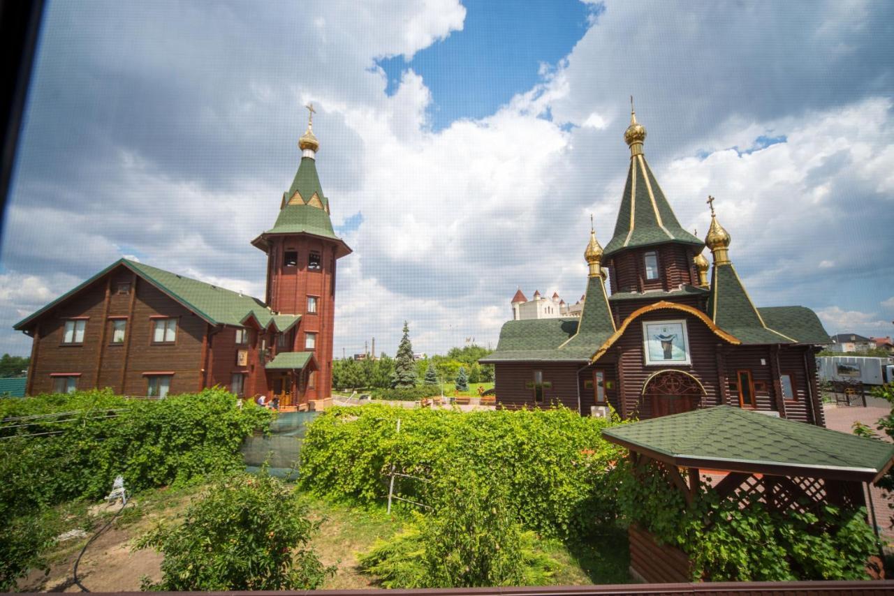 Hotel Комплекс Відпочинку Пампушка & Подушка à Burlach'ya Balka Extérieur photo